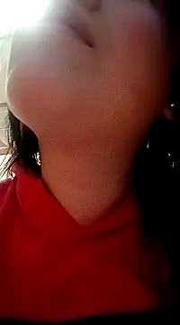 Snapshot of Lesly_10- chatting on 12/16/24, 07:21 Lesly 10- online show from 12/16/24, 07:21