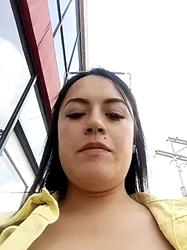 Snapshot of Lesly_10- chatting on 12/31/24, 08:12 Lesly 10- online show from 12/31/24, 08:12