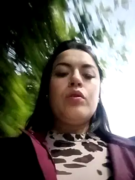 Snapshot of Lesly_10- chatting on 01/03/25, 11:12 Lesly 10- online show from 01/03/25, 11:12