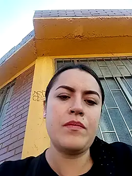 Snapshot of Lesly_10- chatting on 01/11/25, 03:20 Lesly 10- online show from 01/11/25, 03:20