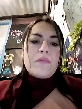 Snapshot of Lesly_10- chatting on 03/21/25, 12:07 Lesly 10- online show from 03/21/25, 12:07