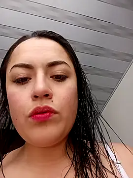 Snapshot of Lesly_10- chatting on 09/29/25, 05:18 Lesly 10- online show from 09/29/25, 05:18