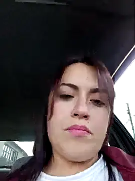 Snapshot of Lesly_10- chatting on 09/30/25, 09:09 Lesly 10- online show from 09/30/25, 09:09