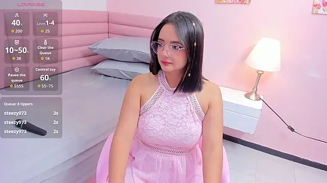 Snapshot of kae_styles chatting on 11/06/25, 08:21 kae styles online show from 11/06/25, 08:21