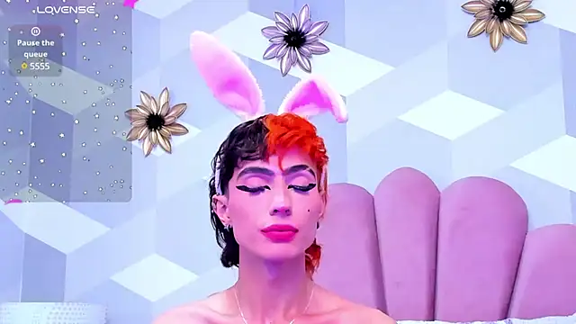 KylieMonnett online show from 02/17/25, 05:36