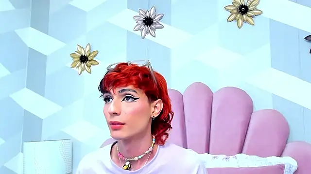 KylieMonnett online show from 03/05/25, 10:44