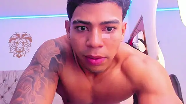 Andrew wolf7 online show from 02/14/26, 09:39