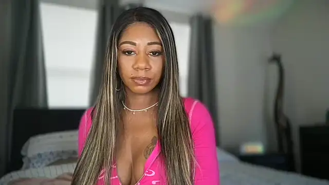 Snapshot of longislandprincess chatting on 03/12/25, 08:52 longislandprincess online show from 03/12/25, 08:52