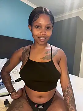 InkLady444 online show from 10/17/25, 04:59