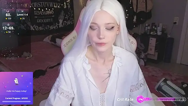 Snapshot of Crackling_Tatii chatting on 10/28/25, 07:16 Crackling Tatii online show from 10/28/25, 07:16