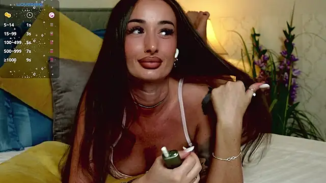 OneOutrageous online show from 03/04/26, 04:02