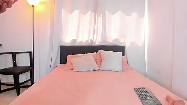 DailaSmith online show from 01/11/25, 04:03