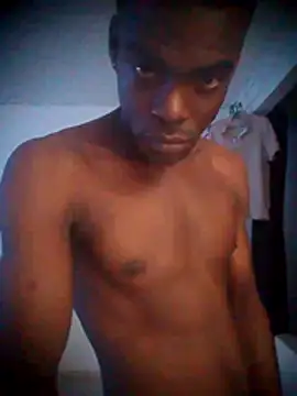 Snapshot of yozael chatting on 07/12/26, 05:04 yozael online show from 07/12/26, 05:04
