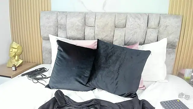 Khalifa fletcher online show from 02/12/25, 12:58