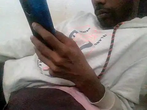 Snapshot of devilsam3327 chatting on 12/02/25, 05:19 devilsam3327 online show from 12/02/25, 05:19
