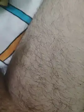 AndrewG 8551 online show from 12/11/24, 06:09