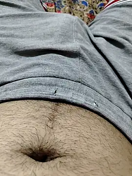 AndrewG 8551 online show from 04/13/26, 03:39