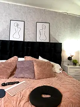 Katti Barrera online show from 12/02/25, 11:48