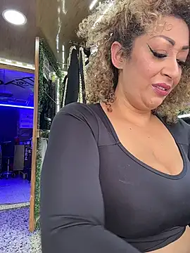 Katti Barrera online show from 07/08/26, 07:07