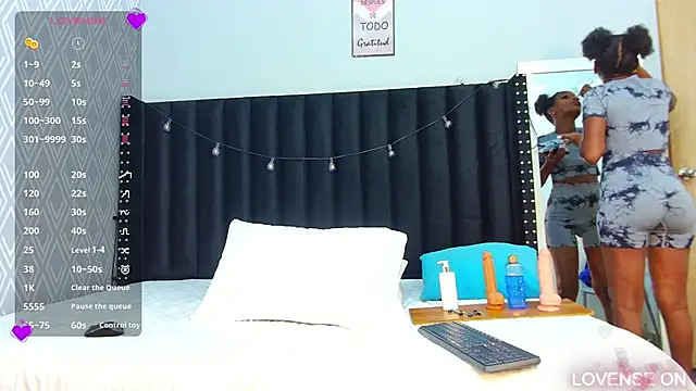 petitelittleebony online show from 03/13/25, 07:28