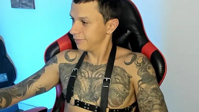 Snapshot of goodboy69l chatting on 02/10/26, 10:47 goodboy69l online show from 02/10/26, 10:47