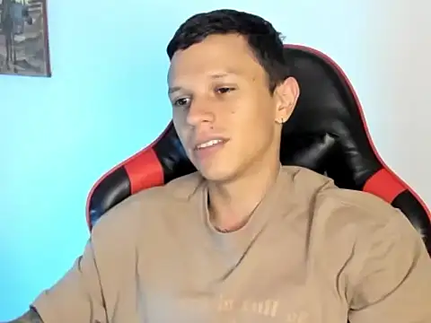 Snapshot of goodboy69l chatting on 02/17/26, 10:49 goodboy69l online show from 02/17/26, 10:49