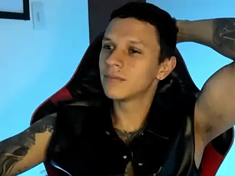 goodboy69l online show from 07/01/26, 12:01