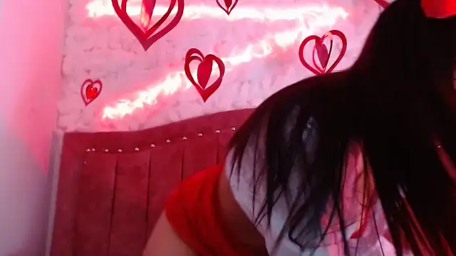 SarahStones online show from 02/14/25, 06:12