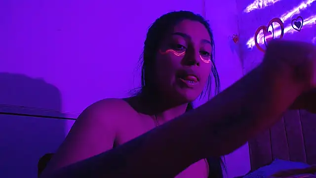 SarahStones online show from 02/22/25, 07:45