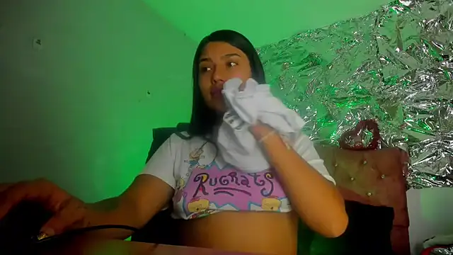 SarahStones online show from 02/20/26, 05:37