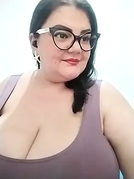 Madisonpalacio online show from 02/09/26, 06:23