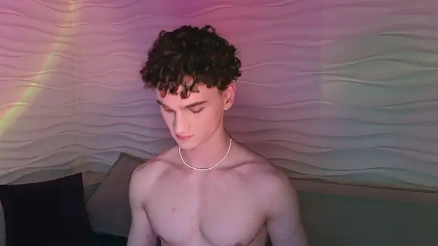 adam 21cm   online show from 12/08/24, 07:11