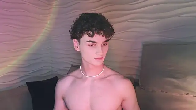 adam 21cm   online show from 12/19/24, 04:46