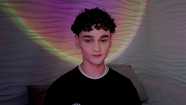 adam 21cm   online show from 03/07/25, 04:33