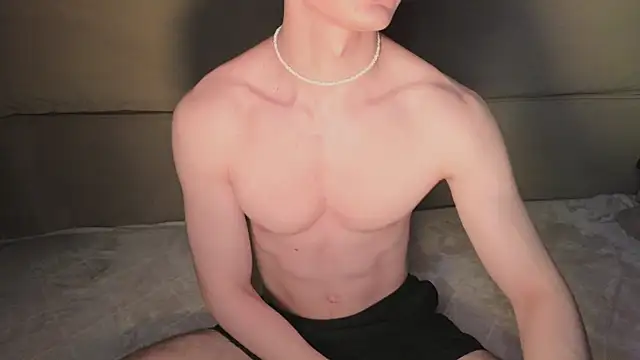 adam 21cm   online show from 12/19/25, 04:36