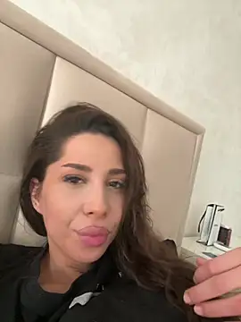 AvaLanne  online show from 02/12/26, 12:55