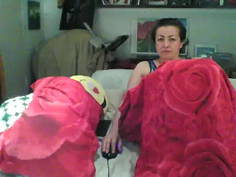 Snapshot of MariaAnaSunshine chatting on 03/07/25, 08:55 MariaAnaSunshine online show from 03/07/25, 08:55