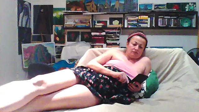 Snapshot of MariaAnaSunshine chatting on 09/12/25, 07:03 MariaAnaSunshine online show from 09/12/25, 07:03