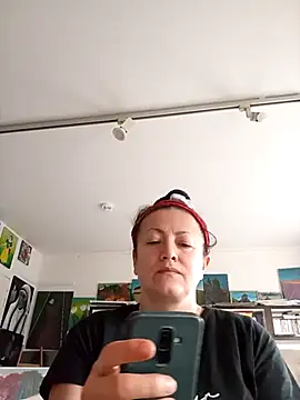 Snapshot of MariaAnaSunshine chatting on 09/18/25, 08:16 MariaAnaSunshine online show from 09/18/25, 08:16