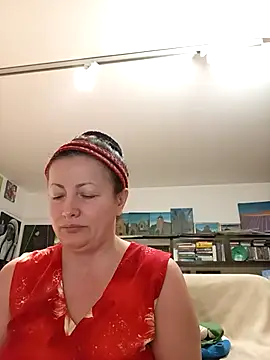 Snapshot of MariaAnaSunshine chatting on 09/18/25, 08:44 MariaAnaSunshine online show from 09/18/25, 08:44