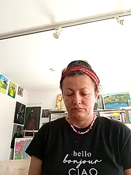 Snapshot of MariaAnaSunshine chatting on 09/23/25, 08:28 MariaAnaSunshine online show from 09/23/25, 08:28