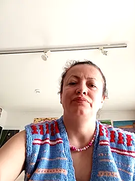 Snapshot of MariaAnaSunshine chatting on 09/25/25, 07:34 MariaAnaSunshine online show from 09/25/25, 07:34