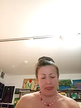 Snapshot of MariaAnaSunshine chatting on 09/25/25, 07:39 MariaAnaSunshine online show from 09/25/25, 07:39