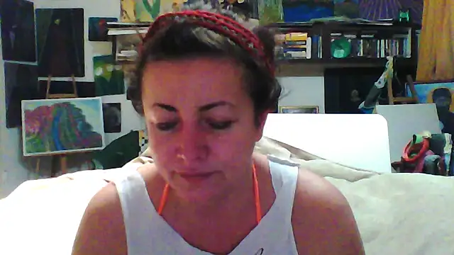 Snapshot of MariaAnaSunshine chatting on 10/13/25, 06:41 MariaAnaSunshine online show from 10/13/25, 06:41