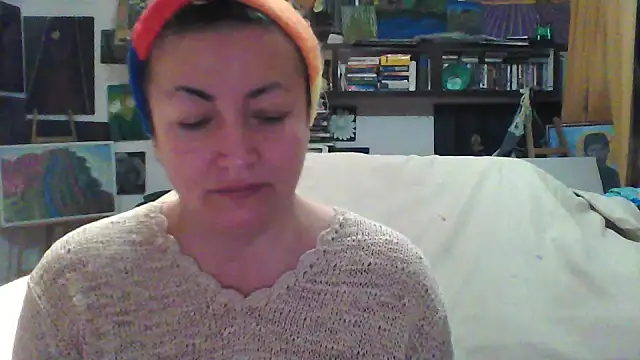 MariaAnaSunshine online show from 10/23/25, 04:12