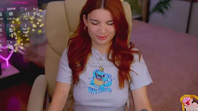 RedShinee online show from 10/28/25, 07:56