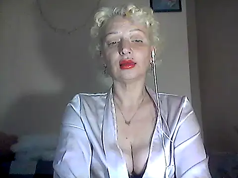 MaryJane441 online show from 04/18/26, 08:20