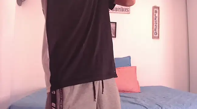 Snapshot of harrytomson_1 chatting on 12/02/24, 05:26 harrytomson 1 online show from 12/02/24, 05:26