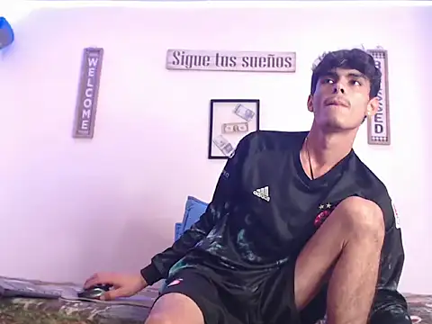 Snapshot of harrytomson_1 chatting on 01/30/25, 08:22 harrytomson 1 online show from 01/30/25, 08:22