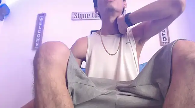 Snapshot of harrytomson_1 chatting on 03/01/25, 03:10 harrytomson 1 online show from 03/01/25, 03:10